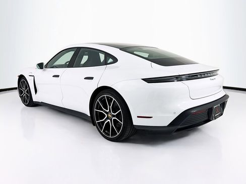 Certified 2023 Porsche Taycan w/ Premium Package RWD image 3