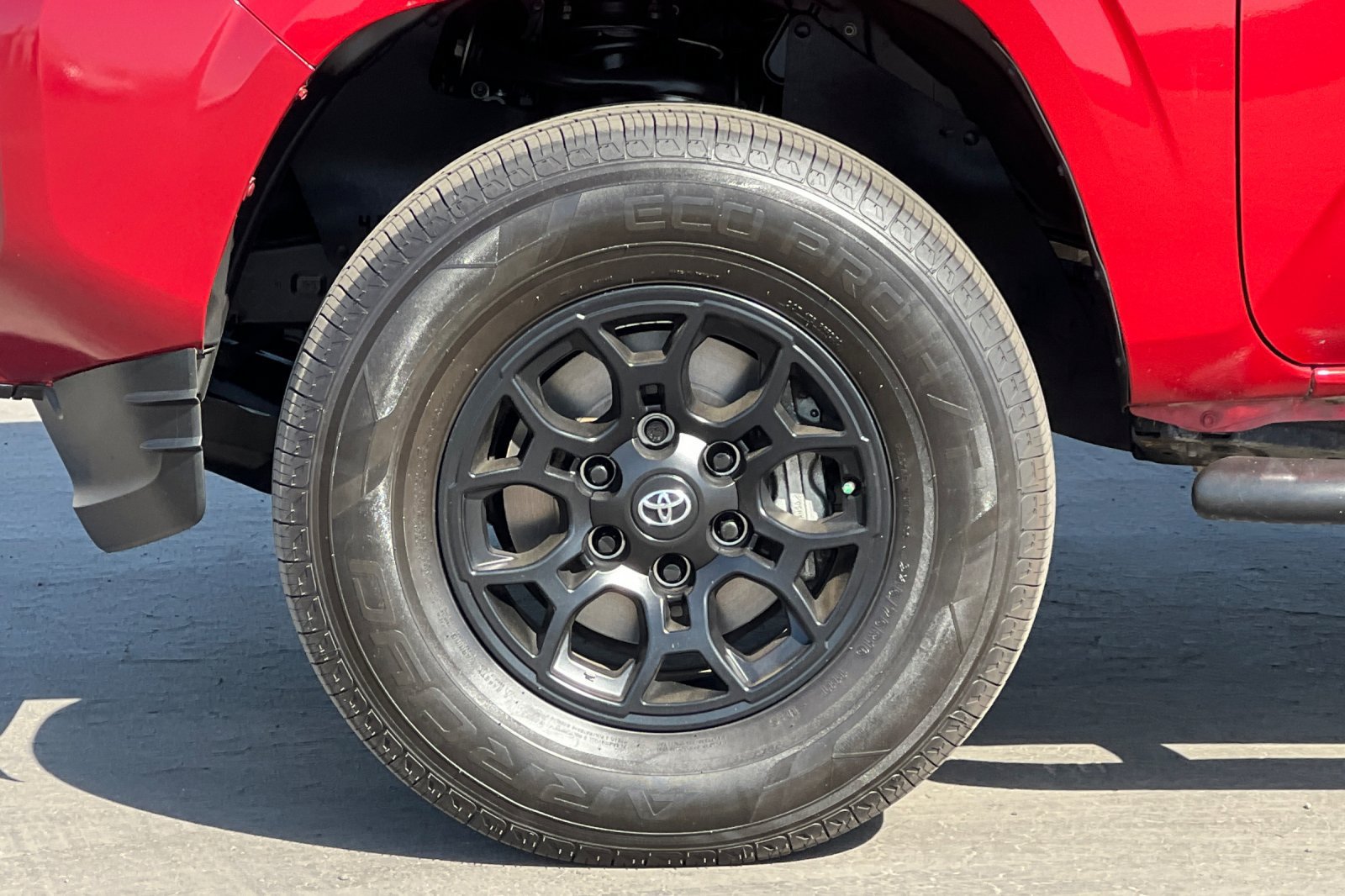 Used 2022 Toyota Tacoma SR RWD image 35