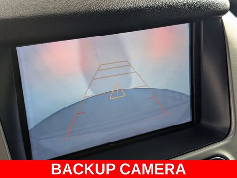 Used 2018 GMC Yukon SLT w/ Premium Edition AWD/4WD image 10