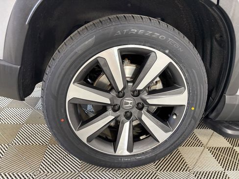 Used 2023 Honda Pilot Touring image 31