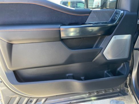 Used 2024 Ford F250 Platinum image 9