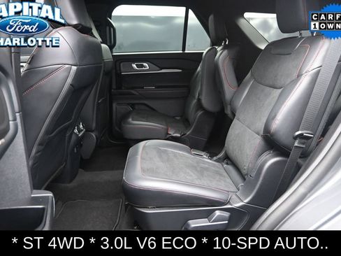 Used 2025 Ford Explorer ST AWD/4WD image 11
