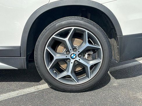 Used 2019 BMW X1 xDrive28i w/ Convenience Package image 9