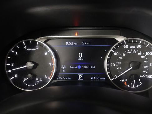 Used 2019 Nissan Altima 2.5 SV FWD image 39
