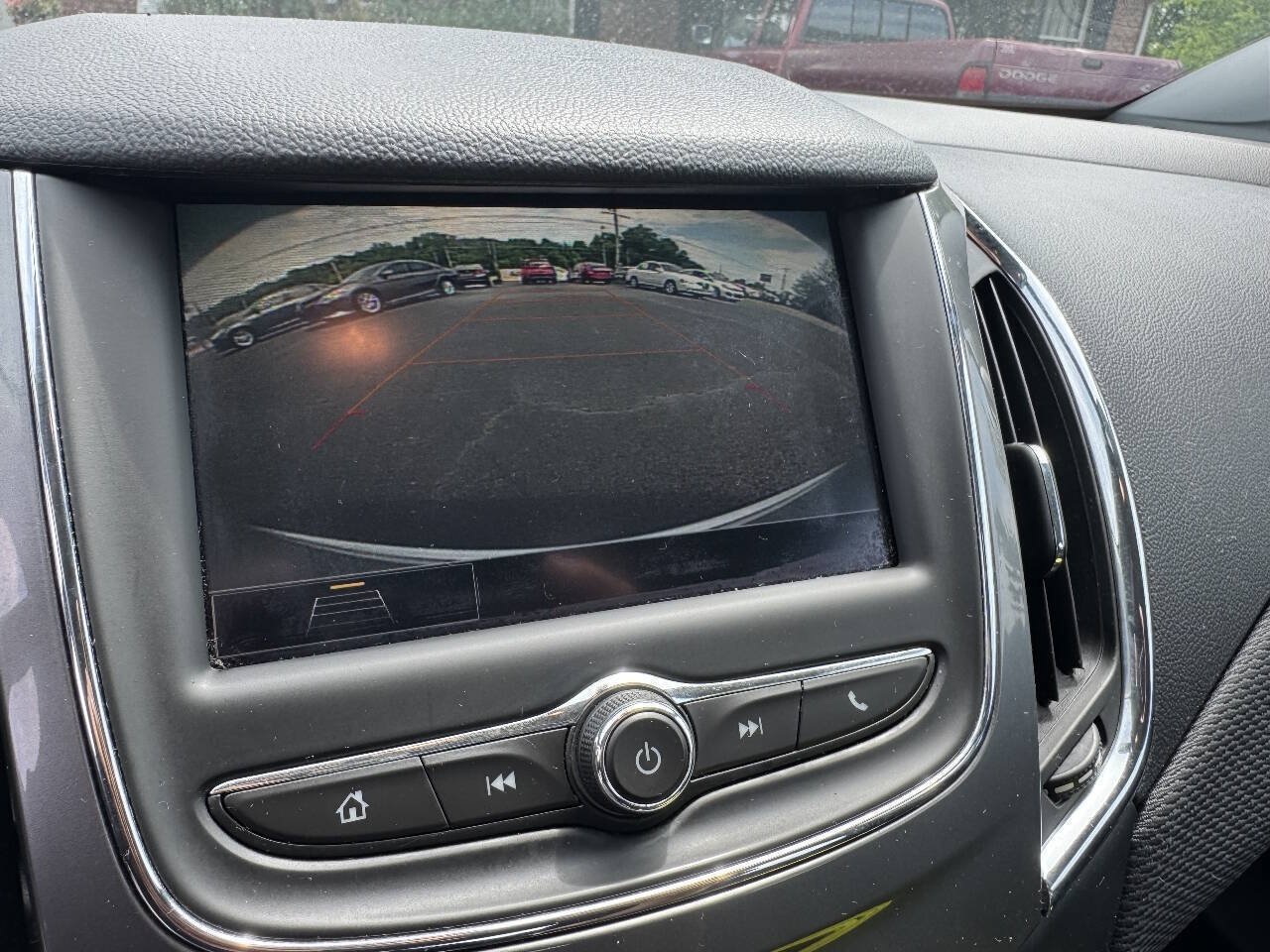 Used 2019 Chevrolet Cruze LS FWD image 11