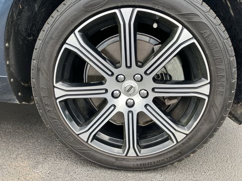 Used 2021 Volvo XC60 T6 Inscription w/ Advanced Package image 32