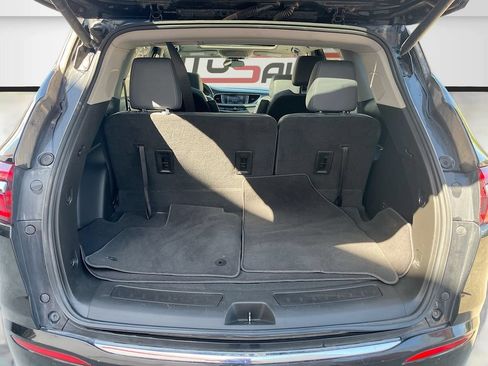 Used 2021 Buick Enclave Essence w/ Sport Touring Edition AWD/4WD image 27