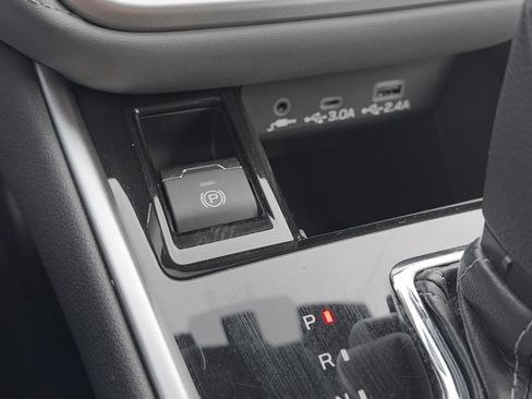 Used 2023 Subaru Legacy Premium image 24