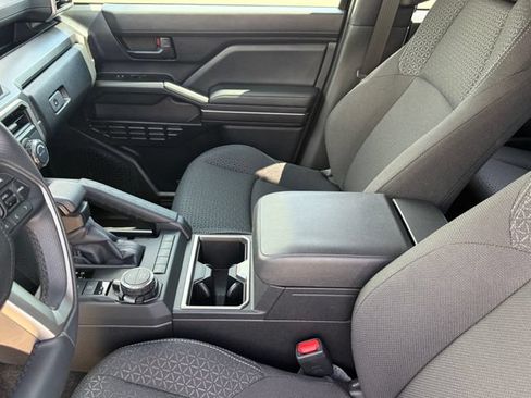Used 2026 Toyota 4Runner SR5 AWD/4WD image 12