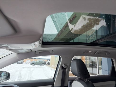 Used 2025 Volkswagen Taos SEL w/ Black Wheel Plus Package image 16