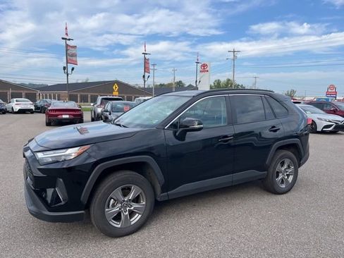 Certified 2025 Toyota RAV4 XLE image 9