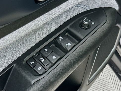 Used 2022 Jeep Compass Latitude w/ Convenience Group image 27