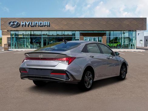 New 2026 Hyundai Elantra SEL Sport Premium image 7