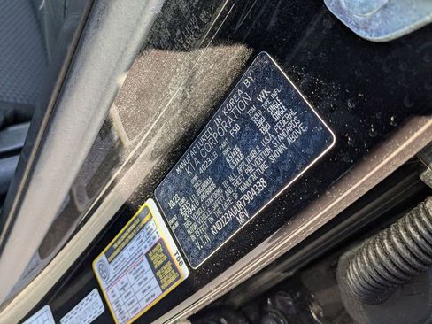 Used 2024 Kia Soul LX w/ Option Group 015 image 35