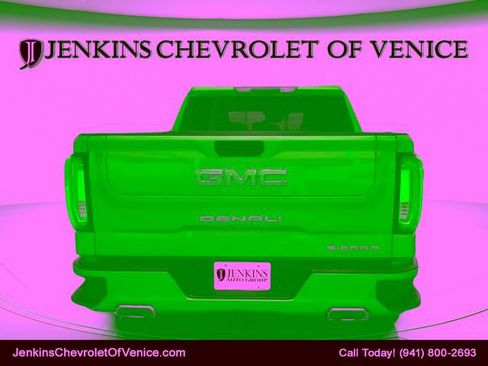 Used 2021 GMC Sierra 1500 Denali w/ Denali Ultimate Package AWD/4WD image 7