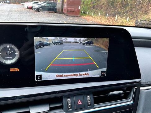 Used 2024 Lexus ES 350 w/ Premium Package image 11