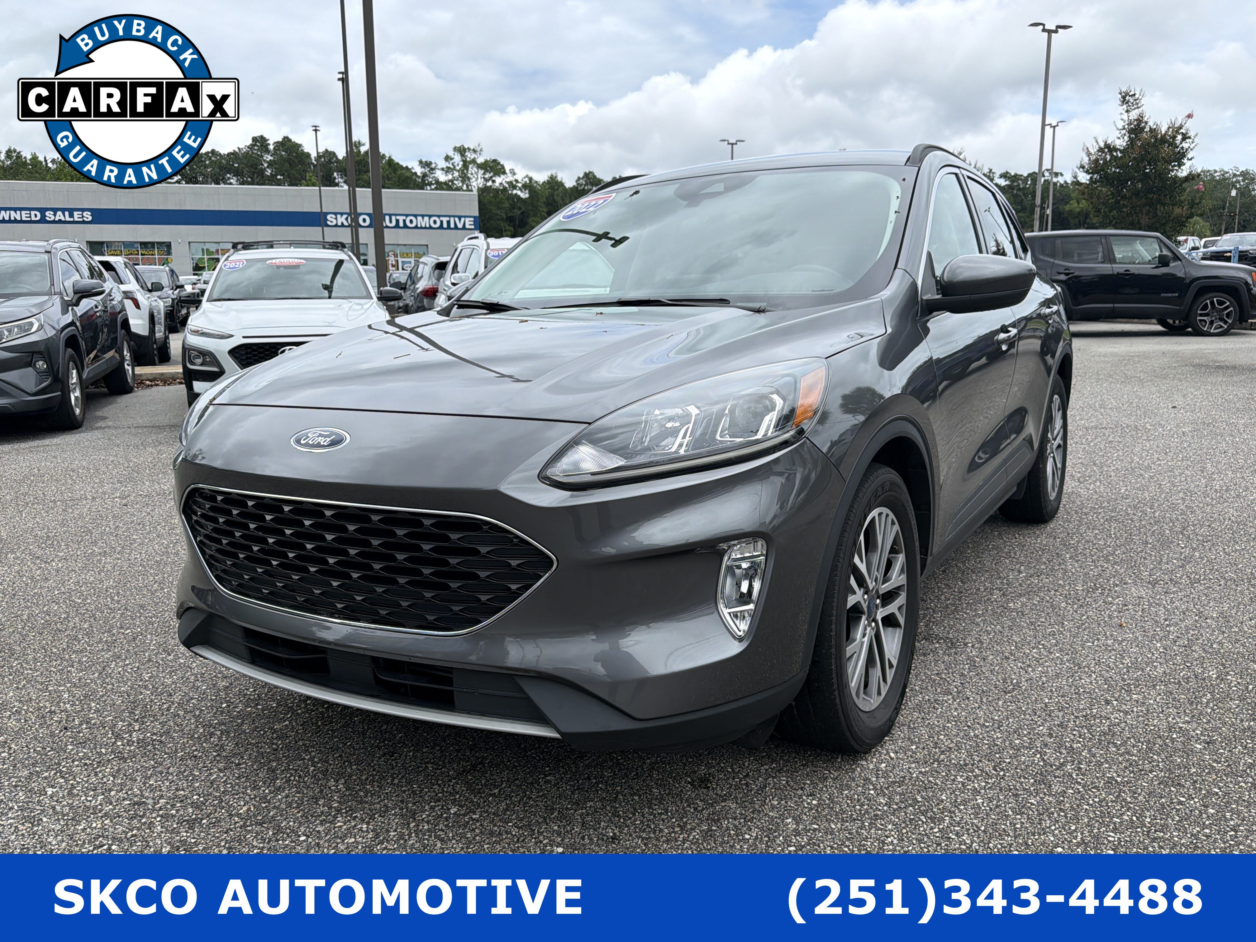 Used 2022 Ford Escape SEL w/ Technology Package FWD image 1