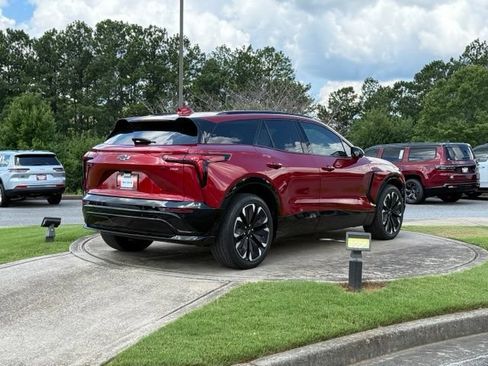 Used 2024 Chevrolet Blazer EV RS AWD/4WD image 7