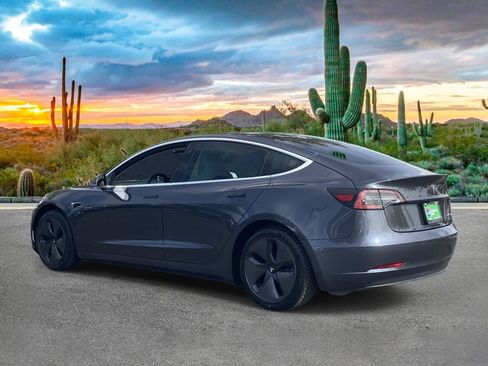 Used 2020 Tesla Model 3 Long Range AWD/4WD image 5