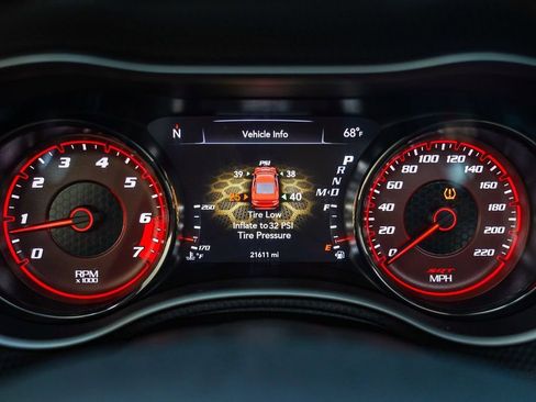 Used 2021 Dodge Charger SRT Hellcat image 25