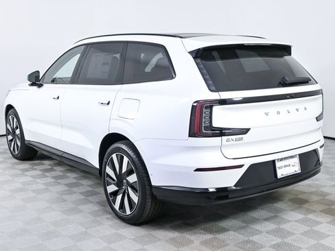 New 2026 Volvo EX90 Ultra AWD/4WD image 3