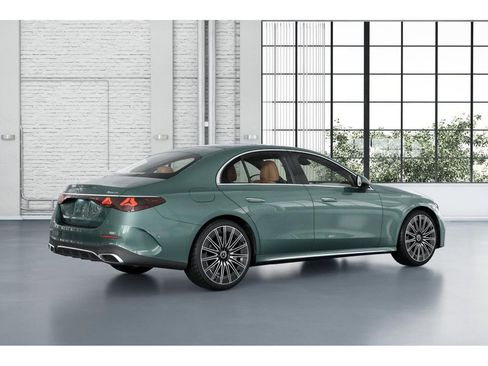 New 2026 Mercedes-Benz E 450 4MATIC Sedan image 20