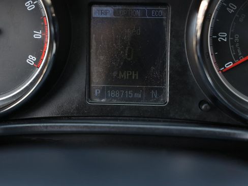 Used 2013 Buick Regal Premium image 40