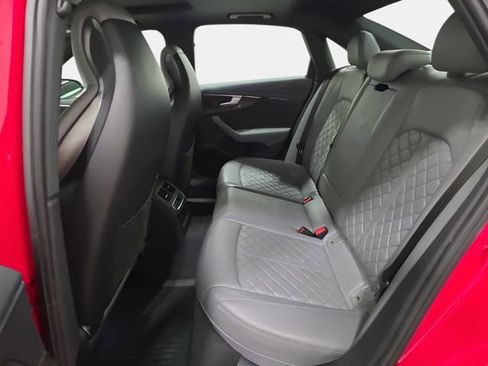 Used 2019 Audi S4 Premium Plus w/ Premium Plus Package image 13