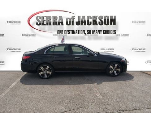 Used 2025 Mercedes-Benz C 300 Sedan image 10