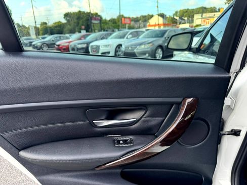 Used 2015 BMW 328i xDrive 4dr Sdn 328i xDrive AWD SULEV image 25