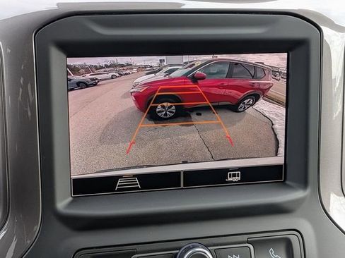 Used 2023 Chevrolet Silverado 1500 Custom Trail Boss image 21