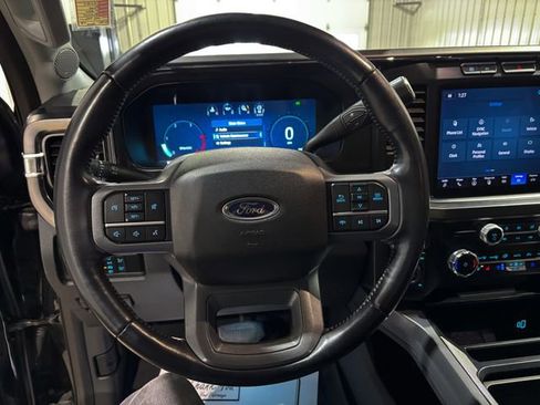 Used 2024 Ford F250 Lariat image 17