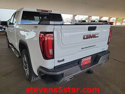 Used 2022 GMC Sierra 1500 SLT w/ SLT Convenience Package AWD/4WD image 10