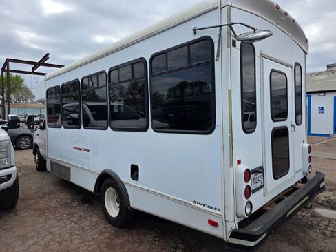 Used 2006 Ford E-450 and Econoline 450 RWD image 5