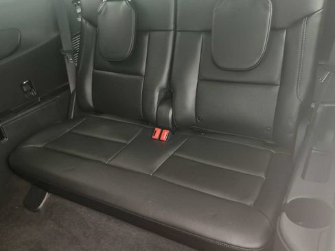 Used 2022 Ford Explorer Limited w/ Equipment Group 301A RWD image 25