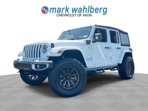 Used 2021 Jeep Wrangler Unlimited Sahara w/ Cold Weather Group AWD/4WD image 1
