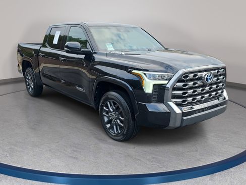 Used 2023 Toyota Tundra Platinum w/ Advanced Package image 3