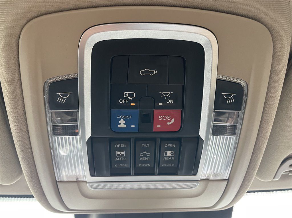Used 2019 RAM 2500 Limited AWD/4WD image 34