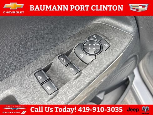 Used 2019 Ford EcoSport Titanium FWD image 11
