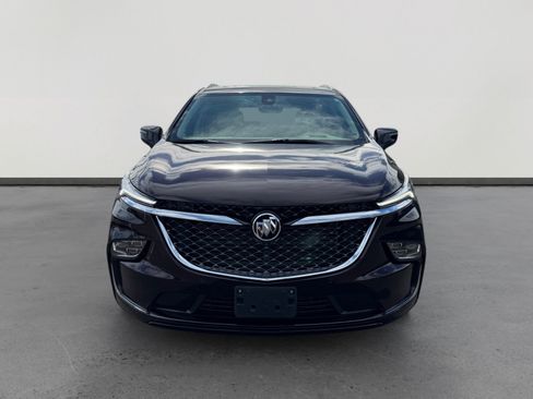 Used 2024 Buick Enclave Avenir w/ Avenir Technology Package image 8