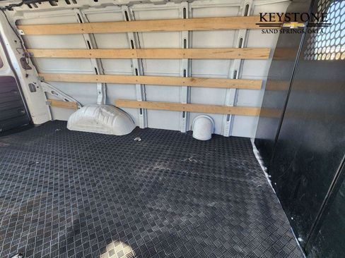 Used 2024 GMC Savana 2500 w/ Driver Convenience Package image 27