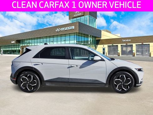Used 2024 Hyundai Ioniq 5 SEL image 4