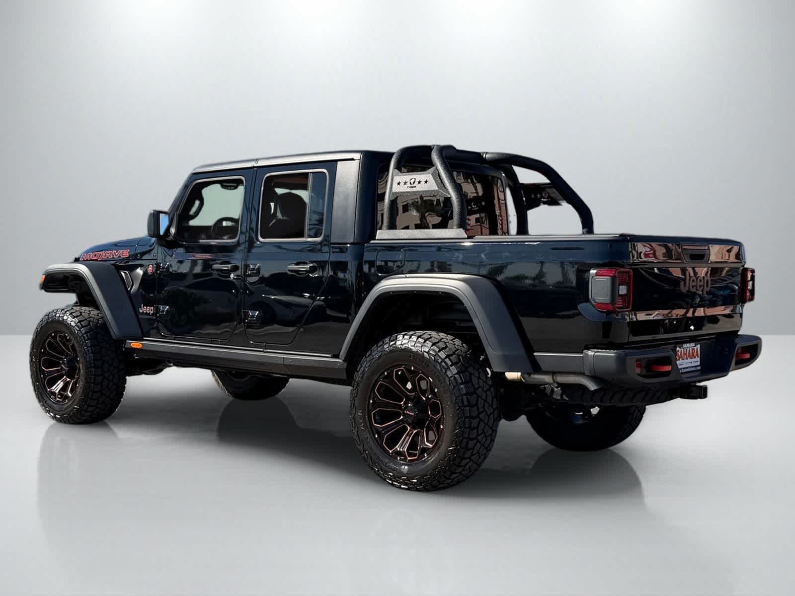 Used 2022 Jeep Gladiator Mojave w/ LED Lighting Group AWD/4WD image 4