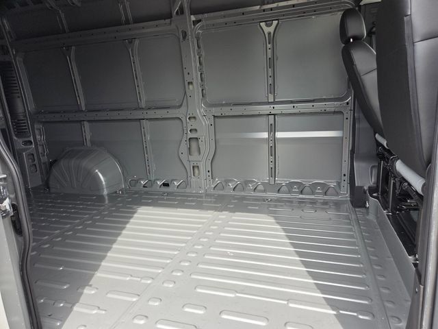 New 2026 RAM ProMaster 2500 w/ Convenience Group FWD image 6