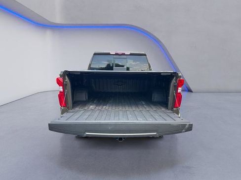 Used 2023 Chevrolet Silverado 1500 LTZ w/ LTZ Premium Package AWD/4WD image 9