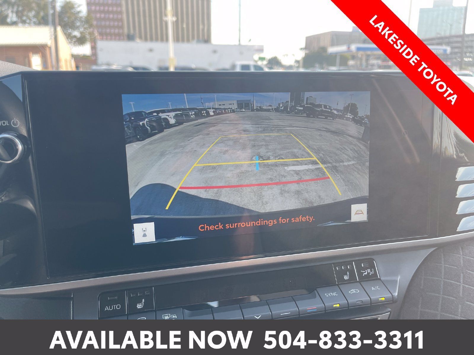 Used 2026 Toyota Camry XLE AWD/4WD image 32