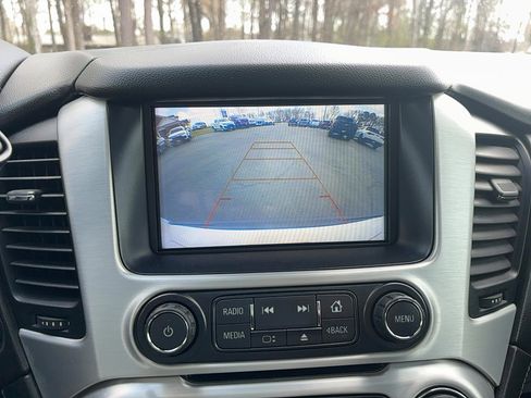 Used 2020 GMC Yukon SLT w/ HD Trailering Package image 30