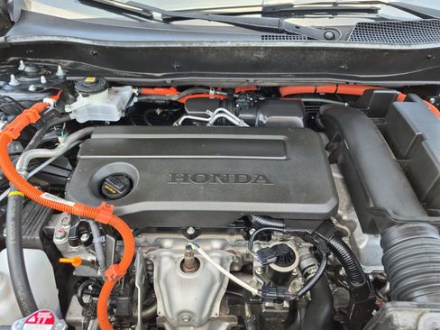 Certified 2025 Honda CR-V Sport image 22