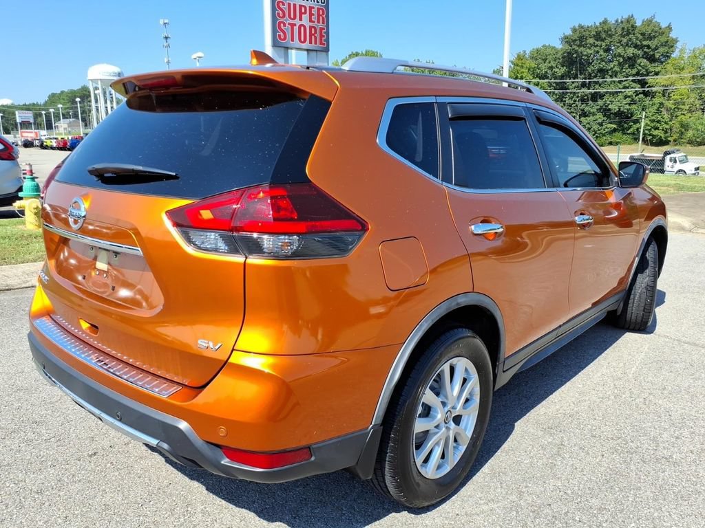 Certified 2020 Nissan Rogue SV FWD image 14