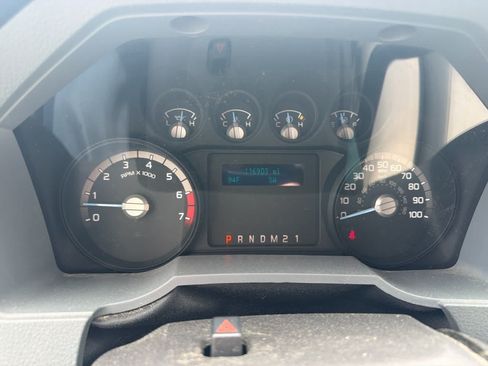 Used 2016 Ford F250 XLT AWD/4WD image 3